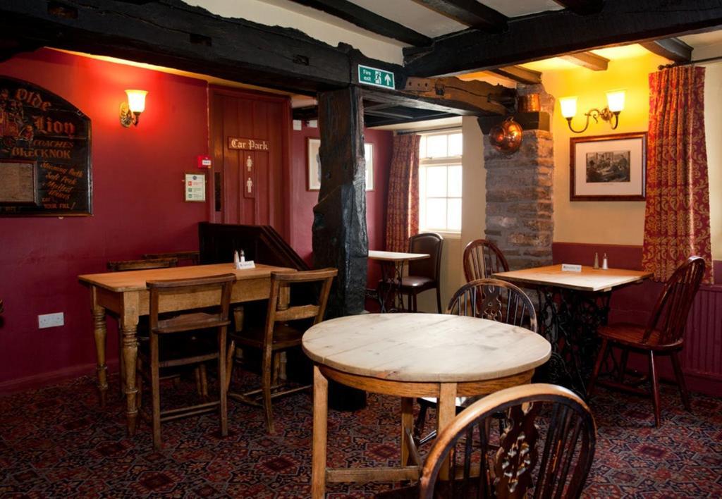 The Old Black Lion Hay-On-Wye Ngoại thất bức ảnh