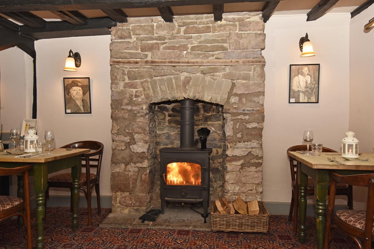 The Old Black Lion Hay-On-Wye Ngoại thất bức ảnh